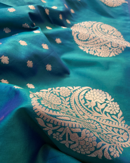 Pure soft silk saree blue and pink with zari woven buttas in borderles –  Cherrypick